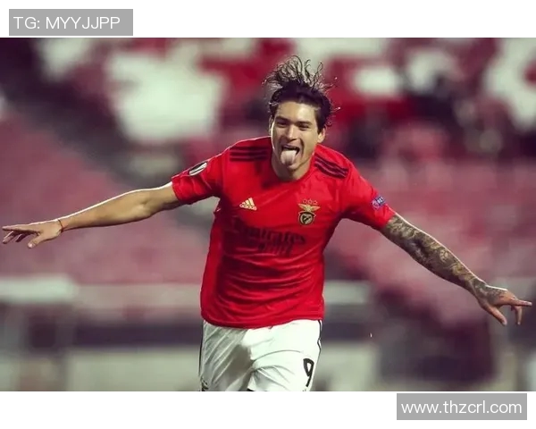 努涅斯在赛场上的崛起与挑战解析足球新星的成长之路